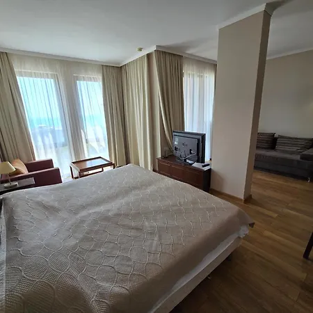 Royal Private * ساني بيتش