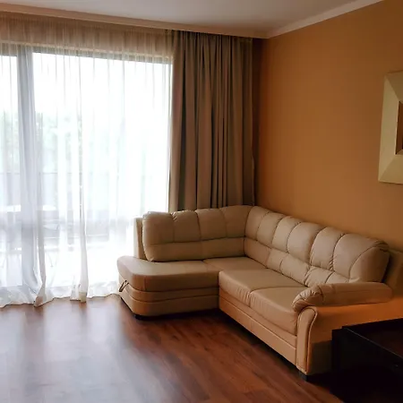 Royal Private شقة