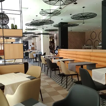 Royal Private * ساني بيتش