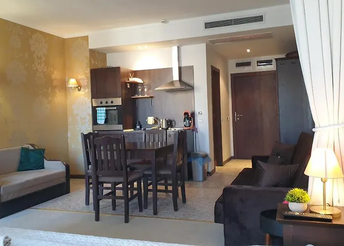 アパート Royal Private *