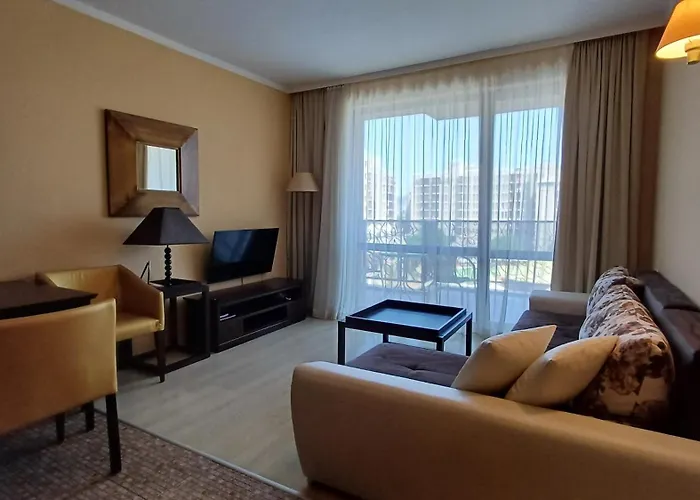 Royal Private アパート