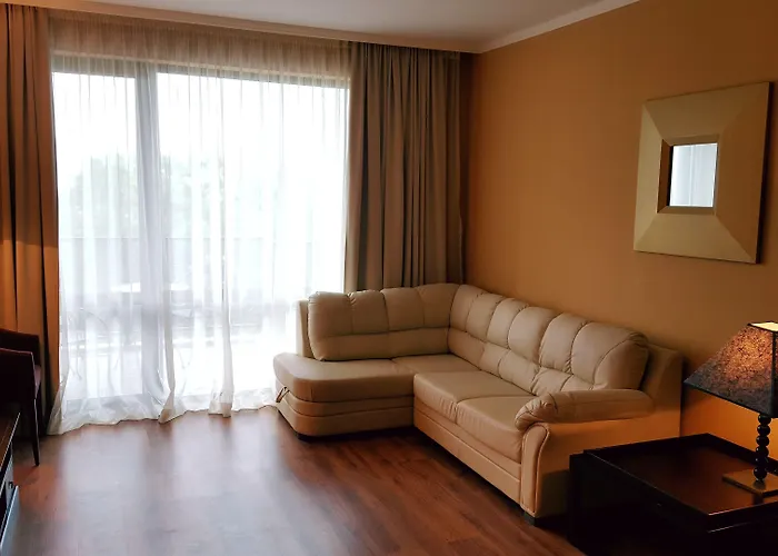 Royal Private アパート