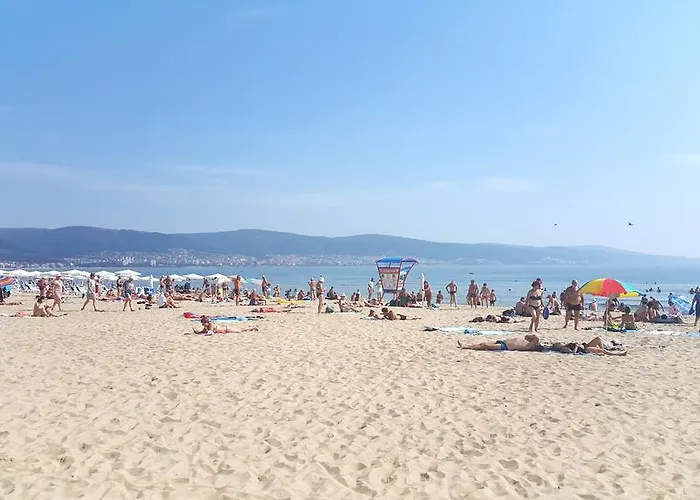 Royal Private Lägenhet Slăntjev Brjag