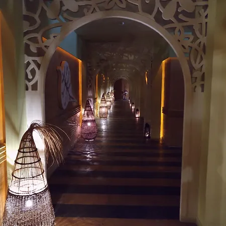 Royal Private Апартаменты *